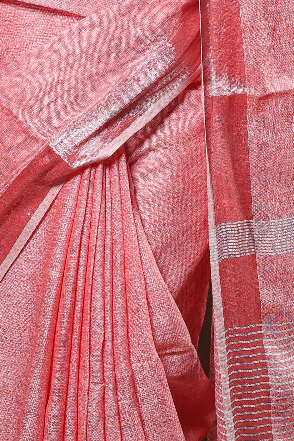 Pink plain saree with pattern pallu in Linen fabric