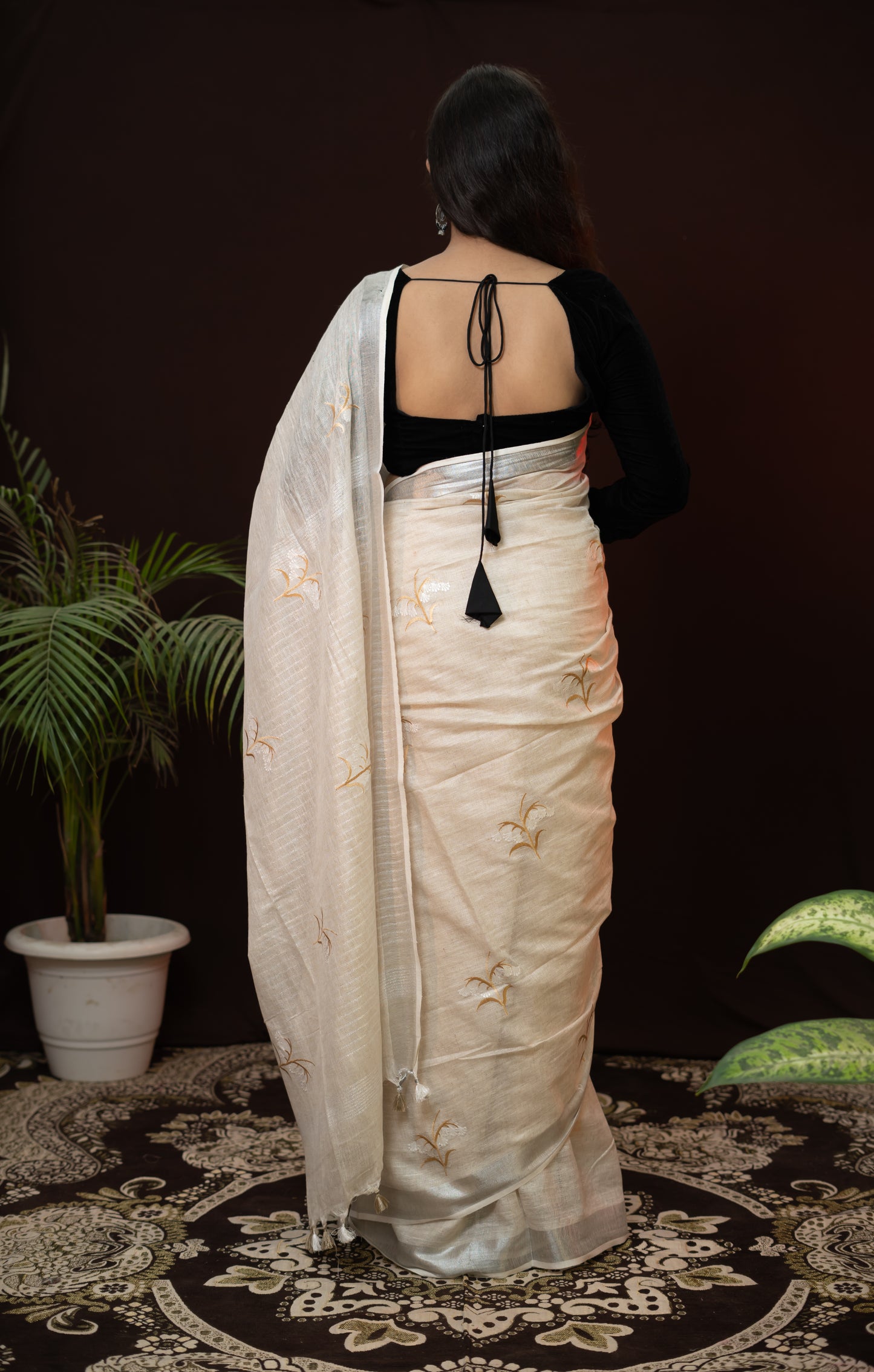 Embroidered White Linen Saree with zari border