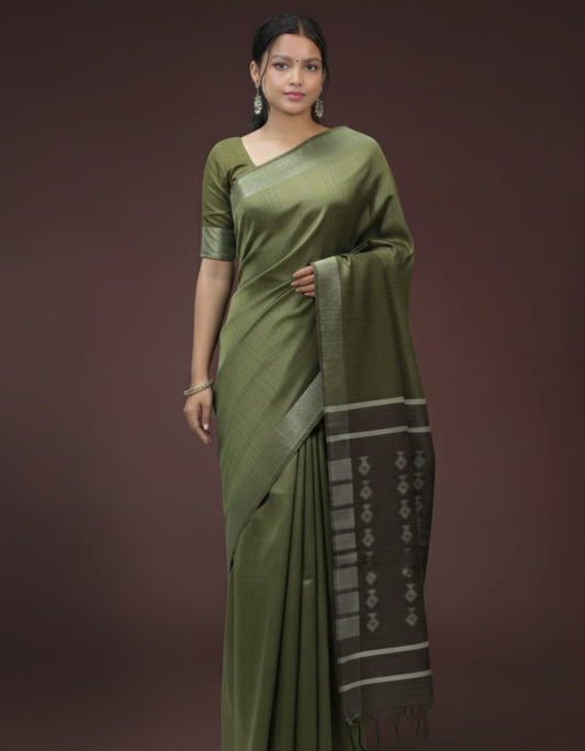 Grand pallu with silver zari pattern jute silk Saree