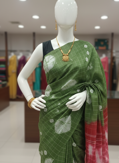 Green and pink  with bandhani print saree
