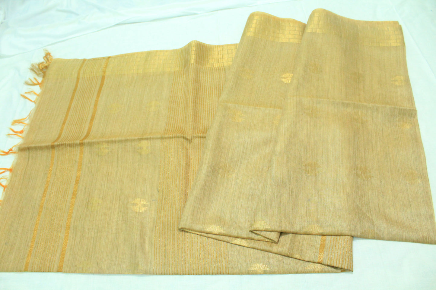 golden color saree wit zari buta plain border silk Saree