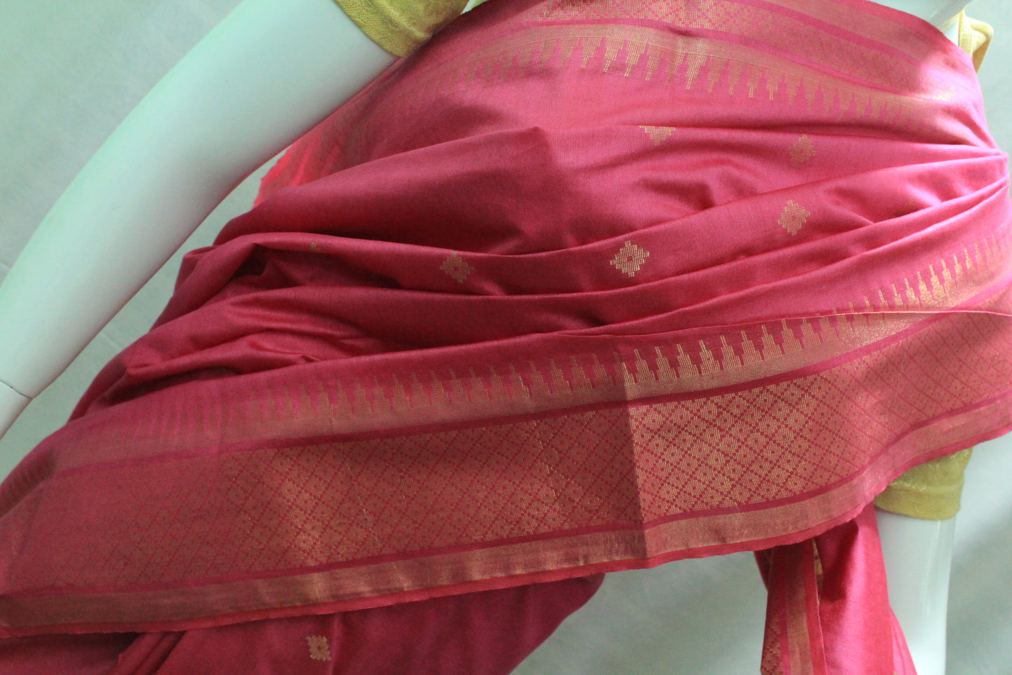 golden zari buta temple in red color silk Saree