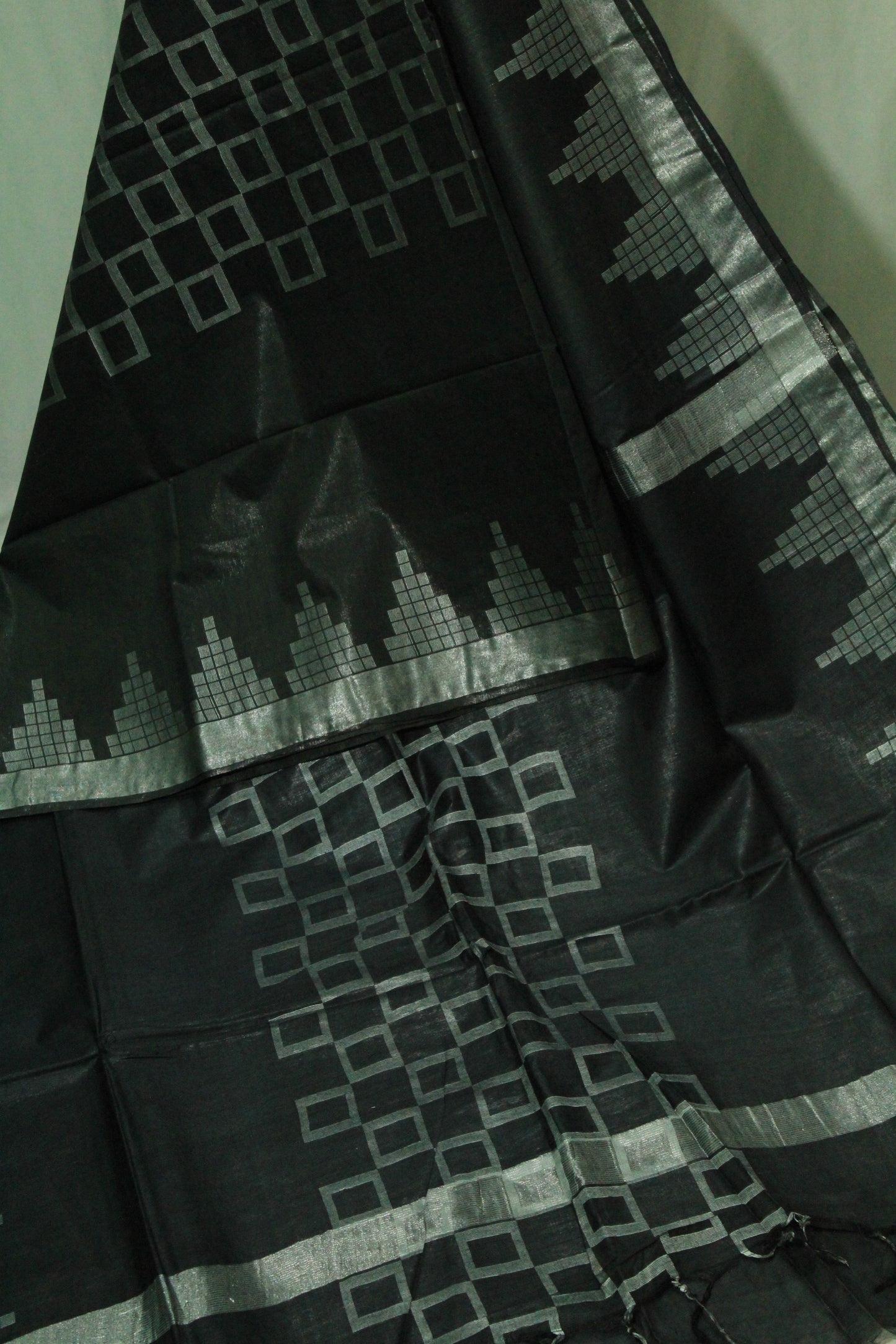 Black Silver zari pattern Silk Saree